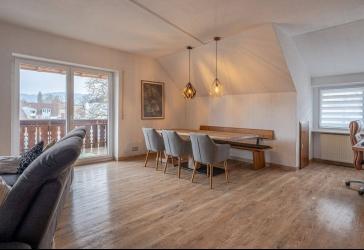 Modern und großzügig! Tolle DG-Wohnung im Zentrum von Rielasingen!