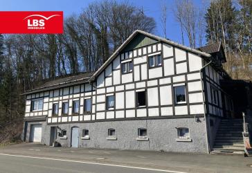 Vorschaubild Mehrfamilienhaus