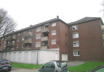 Attraktive 4-Zimmer-Wohnung mit Balkon und Stellplatz in Düsseldorf-Unterrath