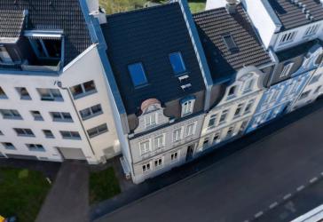 Stadtvilla im Herzen von Bonn-Beuel Gründerzeitcharme trifft modernen Luxus