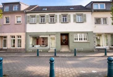 Vorschaubild Mehrfamilienhaus