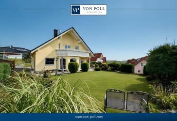 Lichtdurchflutetes Haus mit Garten, privater Sauna und Wartburgblick