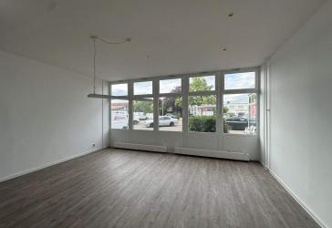 Multifunktionsfläche 4 Räume (gesamt ca. 165 m²) im Erdgeschoss zu vermieten
