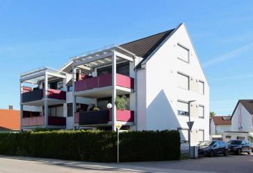 Wohnen auf zwei Ebenen – gemütliche 3,5 Zimmer Galerie Wohnung!