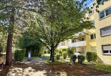 Familienfreundliche 4-ZiWo mit TG-Stellplatz nahe dem OEZ im Erbbaurecht