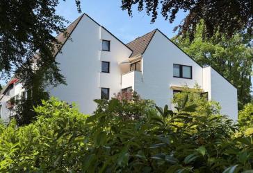 3-ZIMMER-WOHNUNG IN DER HAGENER ALLEE EINE DER SCHÖNSTEN LAGEN AHRENSBURGS