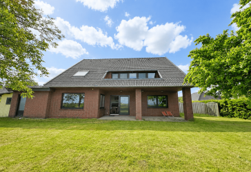Großzügiges Einfamilienhaus in ruhiger Wohnlage direkt an der Nordsee - wohnen, wo andere Urlaub machen!