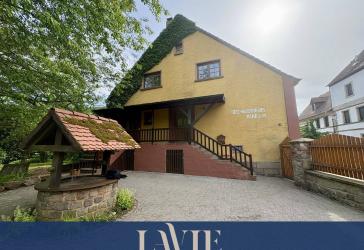Seltene Gelegenheit: Historisches Anwesen mit viel Platz, Charme und einzigartigem Wohngefühl