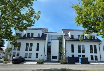 Wow! Lichtdurchflutete, moderne 3 Zimmer-Wohnung in toller Lage von Wettenberg Wißmar, Am Bürgerhaus 15