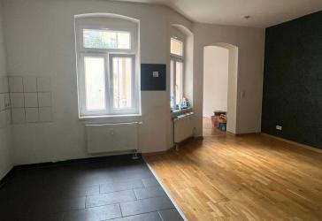 4 Zimmer 76,5 qm saniert Paulusviertel mit Stellplatz