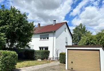 Beste Familienlage - Handwerker gesucht