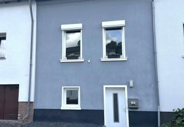 *** reserviert *** Umfassend saniertes Wohnhaus in guter Lage von Ensdorf ohne Maklerprovision