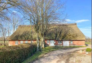 Authentisches Reethaus unweit der Ostsee-tolle Abseitslage