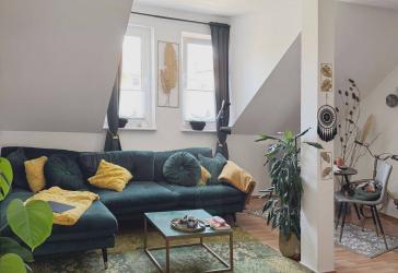 Einziehen und Durchatmen: Sanierte Maisonette im Dachgeschoss