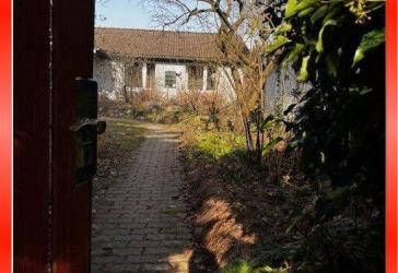 Bungalow in Sackgassenlage - mit Garage + Carport