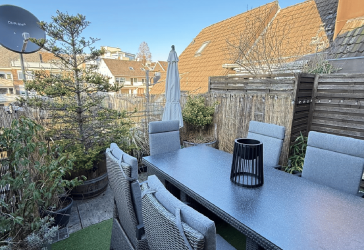 Spektakuläre Maisonetten-ETW (ca. 128 m² Wohn-/Nutzfläche) mit Terrassen-Balkon u. Kfz.-Stellplätze