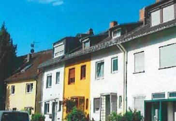 Reihenmittelhaus mit Potential in ruhiger Lage von Frankfurt-Eschersheim