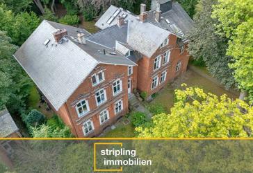 Delmenhorst - Nordwolle | 5-Zimmer-Altbauwohnung im denkmalgeschützten Gebäude mit Garten