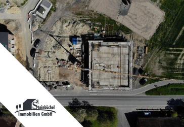 Attraktiver Neubau! Hochwertige 3-Zimmer-Wohnung mit Loggia sowie eigenem PKW-Außenstellplatz!