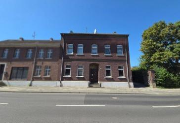 PROVISIONSFREI! Ca. 266 m² Wohnfläche auf großzügigem 1.033 m² Grundstück