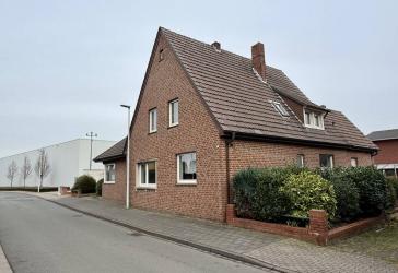 Großzügiger Altbau in zentraler Lage von Emsdetten