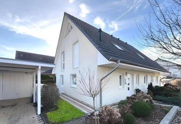 Modernes EFH mit Einliegerwohnung