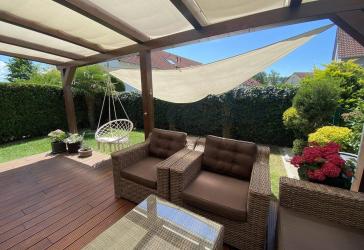 Gepflegtes Reihenendhaus mit Carport, Garage und traumhafter Terrasse in Baden-Oos