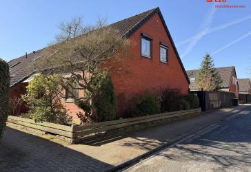 Vorschaubild Reihenendhaus