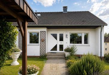Vorschaubild Reihenendhaus
