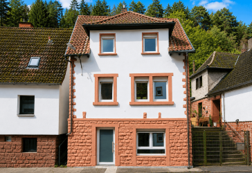 Platz für heute. Ideen für morgen. Einfamilienhaus mit Garten und zwei Stellplätzen