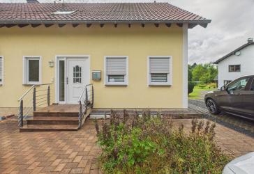 Vorschaubild Reihenendhaus