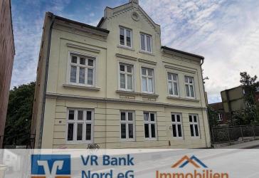 Modernisiertes Mehrfamilienhaus in zentraler Innenstadtlage mit vier Wohneinheiten