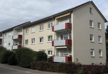 Luxuriös Kernsanierte 3 Zimmer Wohnung (Haus Energetisch Saniert, Energieausweis in Arbeit)