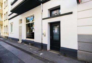 4 Zimmer Wohnung mit Gewerbefläche in Hannover List zu verkaufen