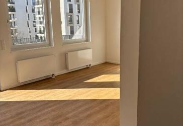 lichtdurchflutete 2 Zimmerwohnung in ruhiger Lage