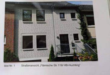 Vollunterkellertes Reihenhaus mit Garage