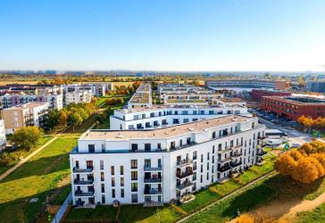 Stilvolle 2-Zimmer-Dachgeschosswohnung mit traumhafter Dachterrasse in Schönefeld