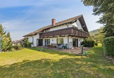 Provisionsfrei - Charmantes Haus mit hochwertiger Ausstattung & sonnigem Garten in ruhiger Lage