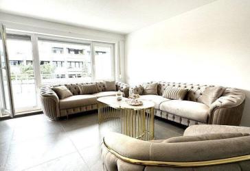 Einziehen und Wohlfühlen - stilvolle 2-Zimmer-Wohnung mit Traumterrasse und Tiefgaragenstellplatz
