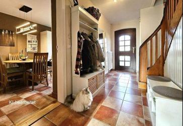 Reihenmittelhaus, 4 Zimmer, ca. 88 m², Terrasse, Garten, Garage, modernisiert