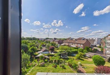 Zwei Wohnungen, ein Zuhause: frisch renoviert, mit viel Platz und Blick ins Grüne