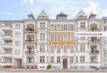 IMMOBERLIN.DE - Perle in Toplage: Familienfreundliche Altbauwohnung mit Westloggia & Naturkulisse