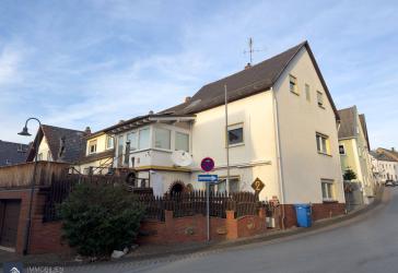 Vorschaubild Reihenendhaus