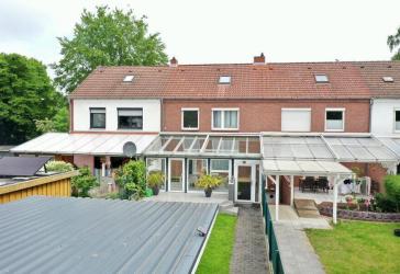 Gepflegtes Reihenmittelhaus mit Garten und moderner Ausstattung