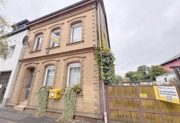 Sankt Augustin: Hier beginnt Familienglück - Einfamilienhaus mit Herz & Garten
