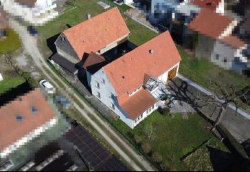 Zweifamilienhaus mit großem Potenzial