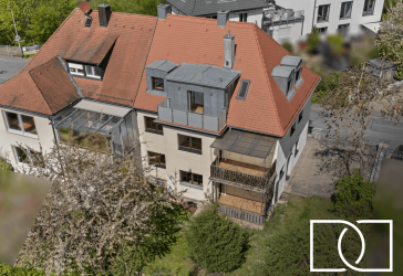 Begehrte Lage! Modernisiertes Zweifamilienhaus in der Schellenbergerstraße mit traumhaftem Garten