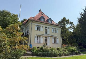 Vorschaubild Villa