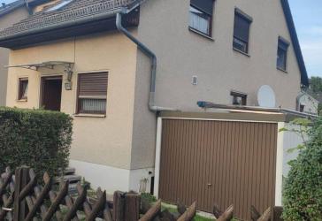 Reihenendhaus mit Kamin und moderner Gas-Hybridheizung in Berlin-Rudow