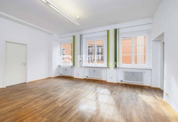 Charmante 4-Zimmer-Altbauwohnung im Herzen Augsburgs